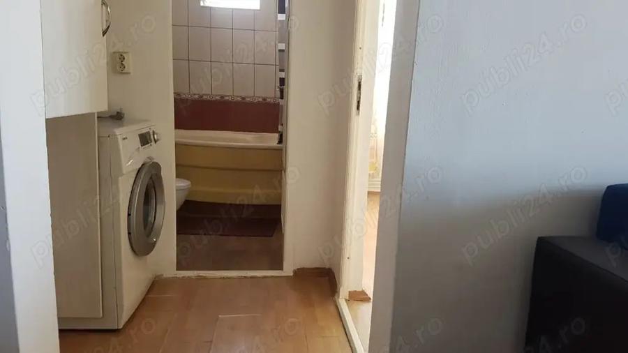 Proprietar. Inchiriez apartament 3 camere zona Mihai Viteazu - 10