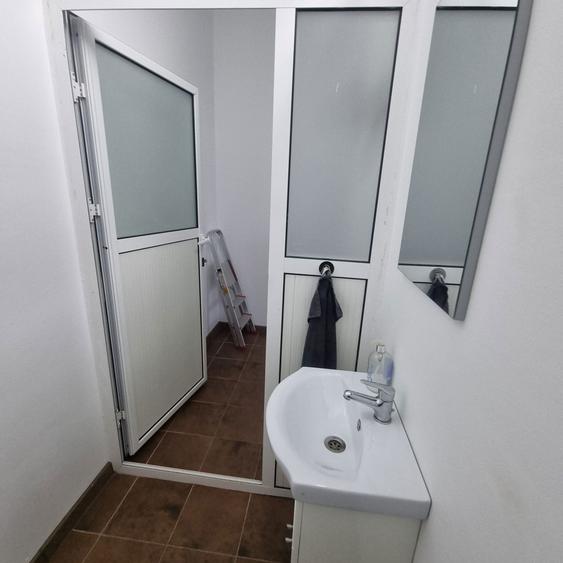 Inchiriere spatiu magazin/birou - 8