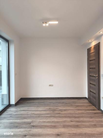 Vand apartament 3 camere cu gradina mare - 7