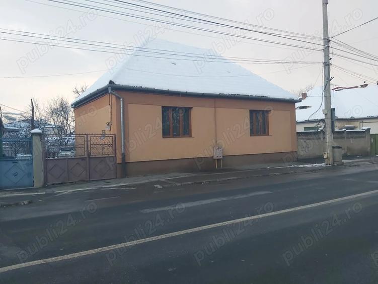Casa de inchiriat pe Stefan cel Mare, actualmente functioneaza Agentie imobiliara, pe termen lung. - 5