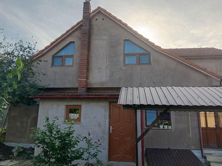 Casa cu mansarda moinesti - 8