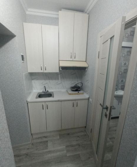 Zona Pietei Garsoniera de VANZARE - 8