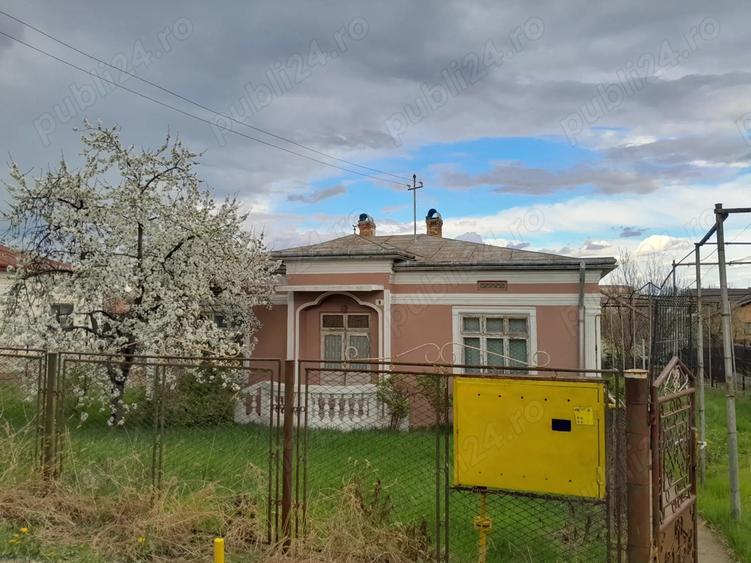 Casa de vanzare - 1