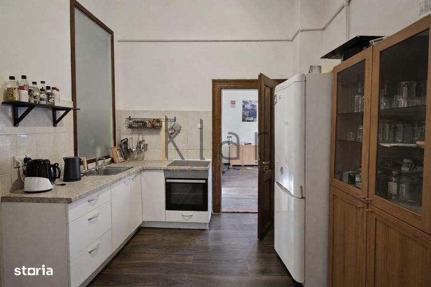 Apartament cu 4 camere în Ultracentral