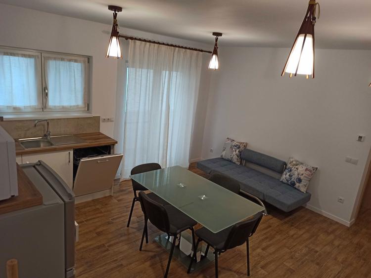 Apartament NOU de LUX 2cam , zona rezidentiala - 5