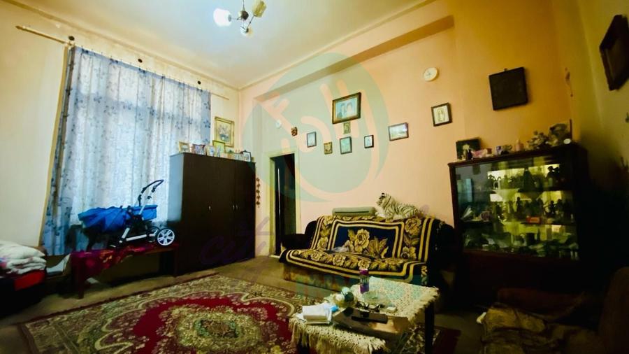 Vanzare jumatate de vila | Dimitrie Cantemir | Marasesti - 1