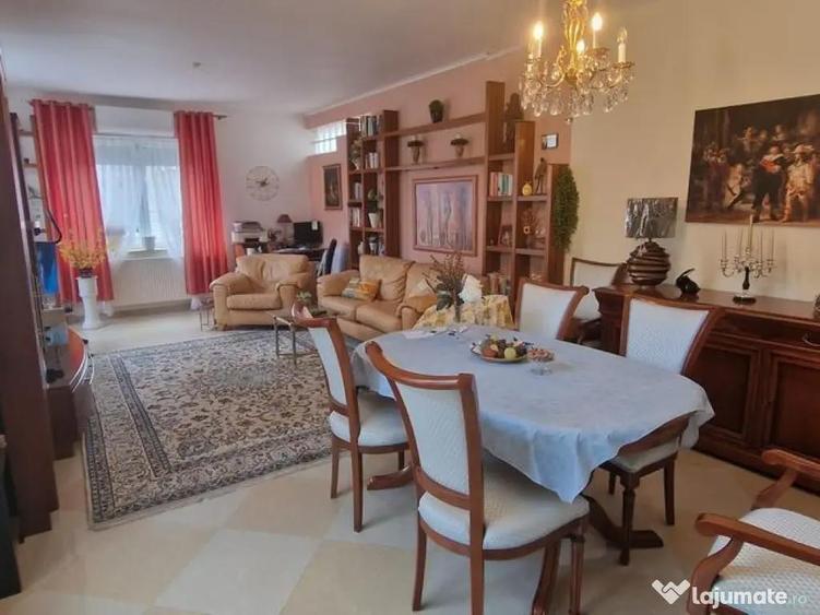 Casa / Vila cu 5 camere de vanzare in zona Tomis Mall - 13