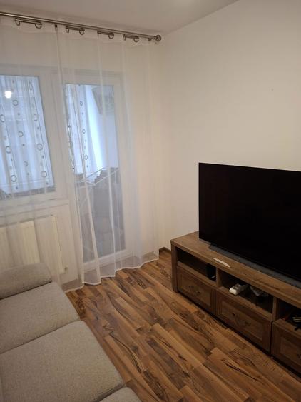 Vand apartament 3 camere - 8