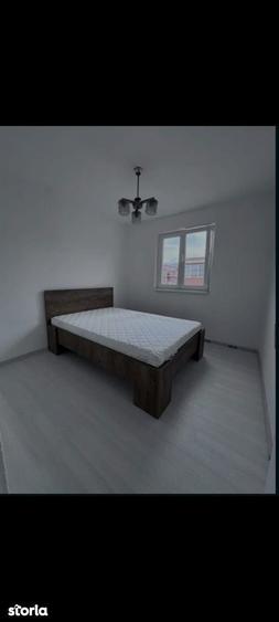 Urgent!Vand 2 Camere in Sacele langa Penny Mobilat Renovat Liber ! - 1