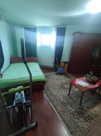 Casa 6 camere 185mp zona Grivitei - 9