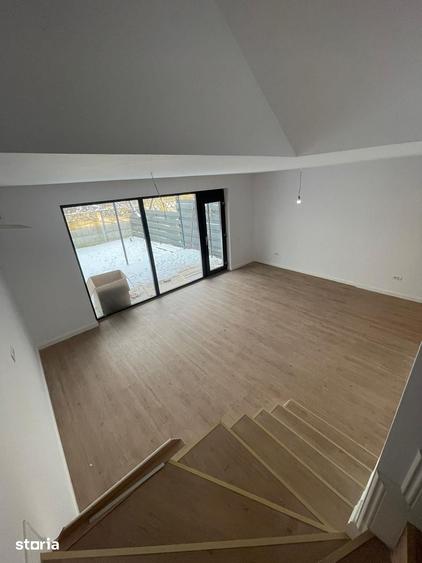 Casă cu 5 camere cu Teren 165 Mp în Nord