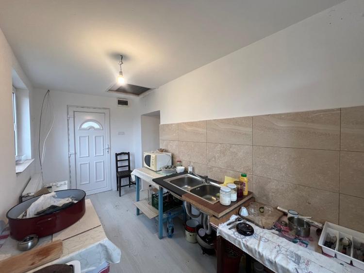 Proprietate versatilă cu 3 case | Teren 1281 mp | Săliștea Nouă | Comision 0% - 9