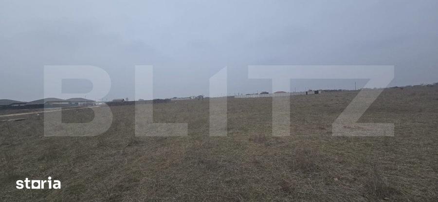 Teren de 1052 mp, în Cârcea