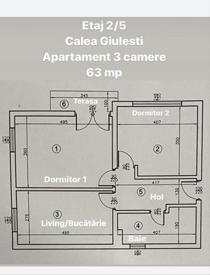 Apartament cu 3 camere decomandat în Roșu