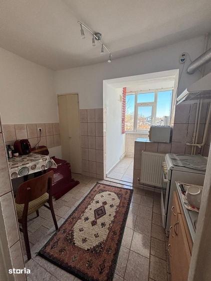 Garsonieră decomandată în Școlilor