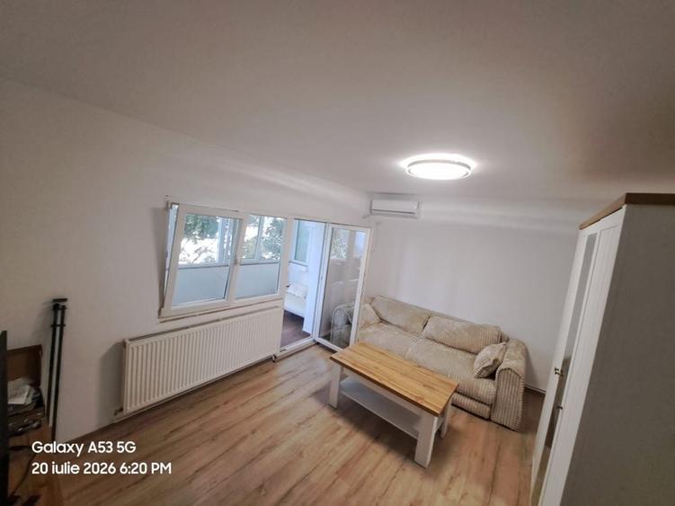 Garsonieră decomandată în Exterior Vest