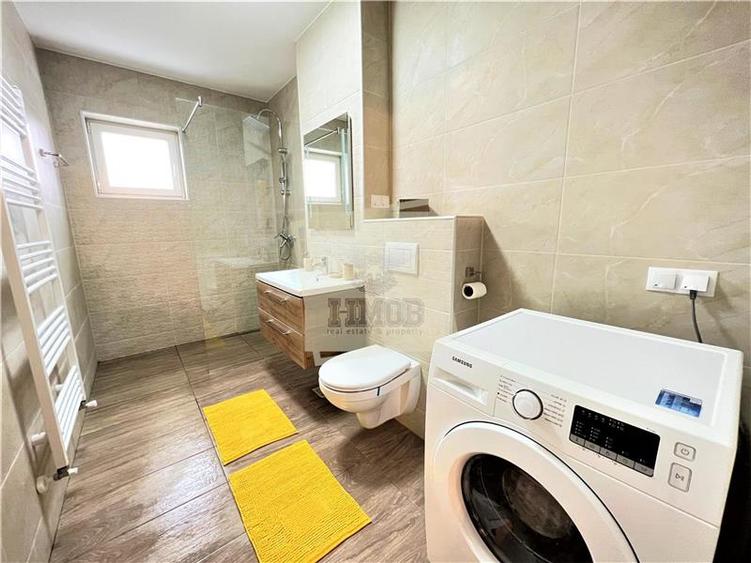 Apartament cu 3 camere semidecomandat, mobilat în Central