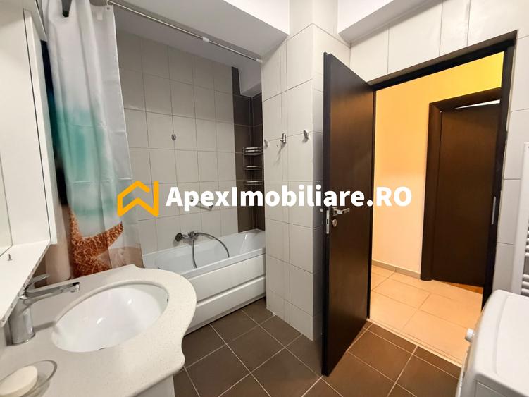 Apartament cu 3 camere semidecomandat, mobilat în Moșilor