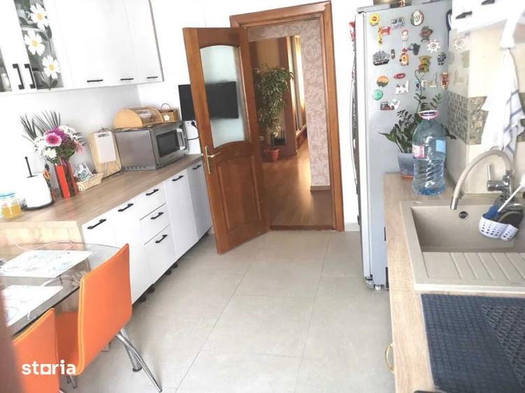 Apartament cu 4 camere decomandat, mobilat în Nord