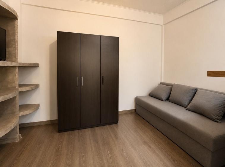 Garsonieră nedecomandată în Soarelui