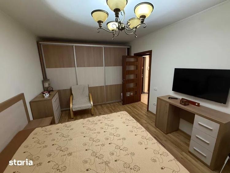 Apartament cu 3 camere, mobilat în Tomis III