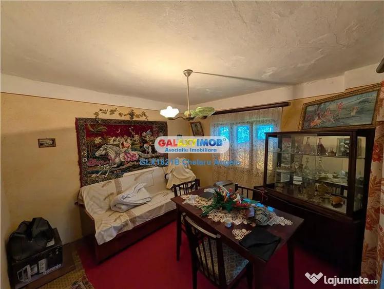 Casă cu 3 camere cu Teren 3000 Mp în Lipia