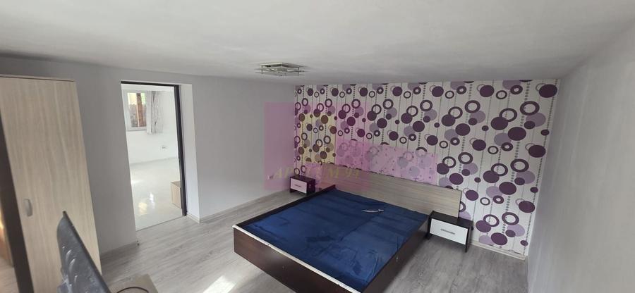 Casă individuală cu 3 camere cu Canalizare în Sud