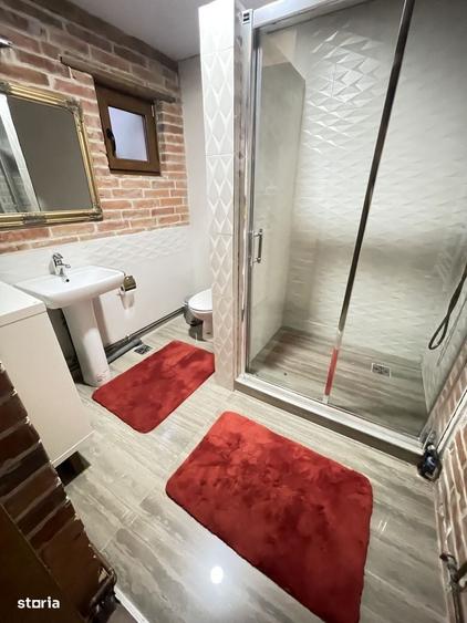 Apartament cu 3 camere în Copou