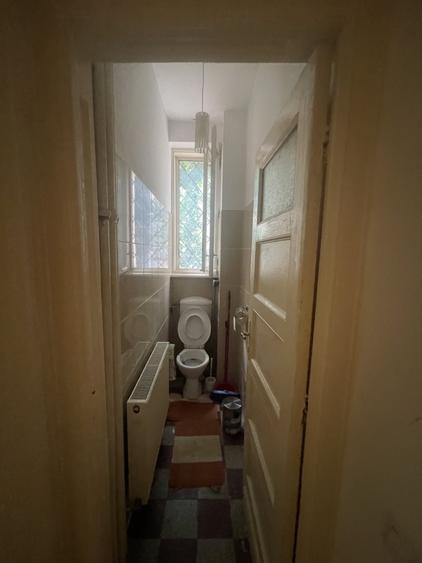 Apartament cu 2 camere decomandat, mobilat în Capitale
