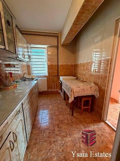 Apartament cu 4 camere în Km 4-5