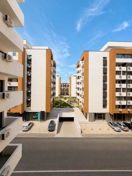 Metrou Berceni 5 min - 2 camere decomandat Acte Gata complex cu Piscina si Parc - 2