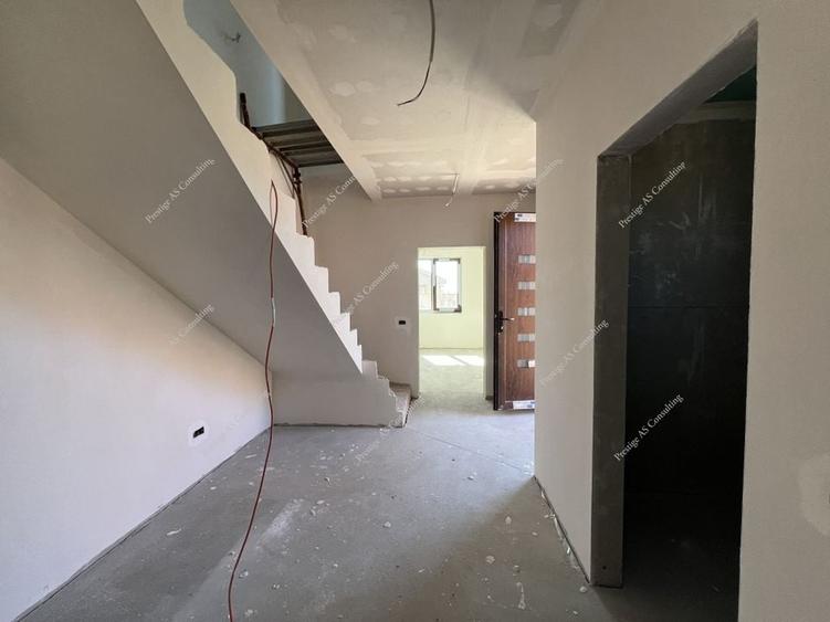 Duplex despartit prin Camera Tehnica | 5 Camere | Giroc-Brasserie - 7