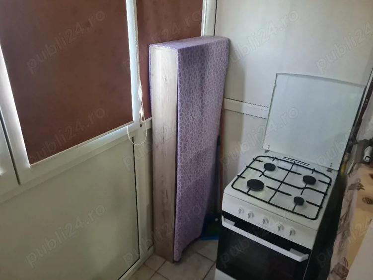 Apartament 2 camere piata Resita - 8