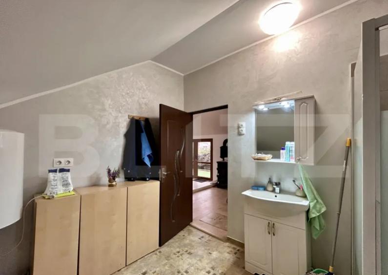 Casa cu 3 camere si atelier mecanic, 100 mp, zona Republicii - 12