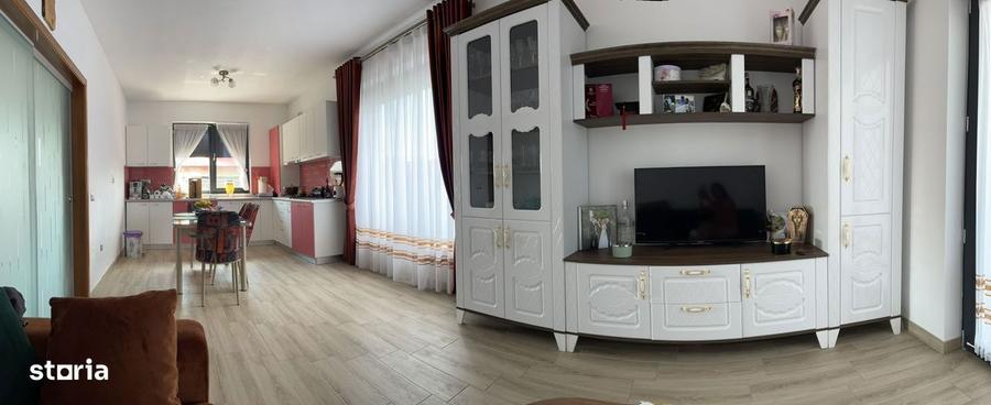 Vand casa in Cordun - 19