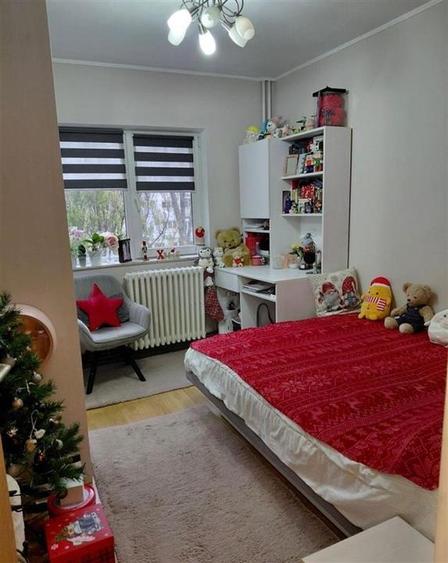 Apartament 3 Camere Decomandat Etaj 1/4 Esplanada Oancea - 1