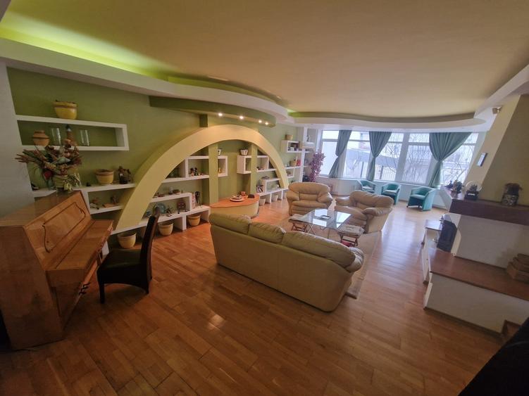 Faleza Nord-vila S+ P+2  ,la 5 minute de plaja - 1