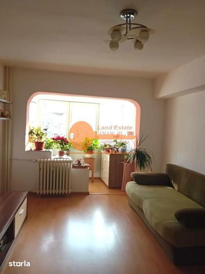 4 camere 100 mp la 250m de metrou si Pia?a Gorjului - 2