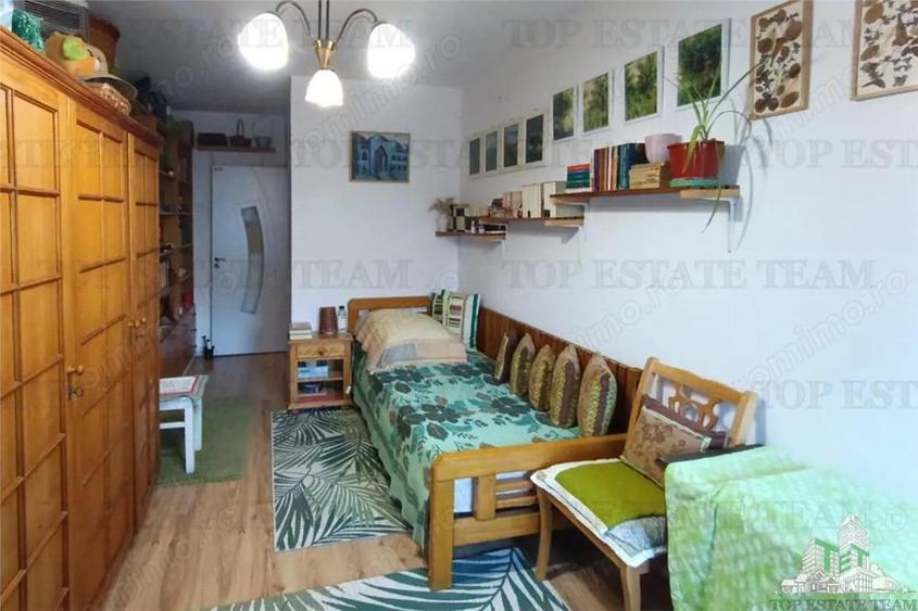 Apartament 2 camere zona Titan, curte proprie 37mp in vila - 5