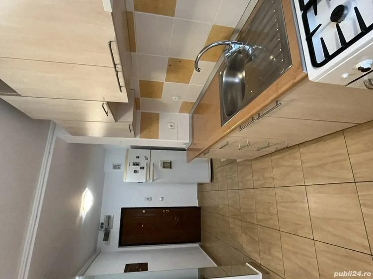 Vanzare apartament ultracentral, 3 camere - 6