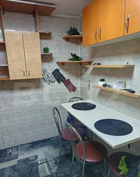 Oportunitate: casa cu 5 camere, 78.75 mp, zona centrala - 2