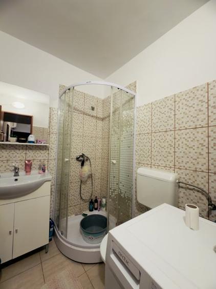 Apartament 4 camere, decomandat, etaj 2, 78mp in Bucovina - 10