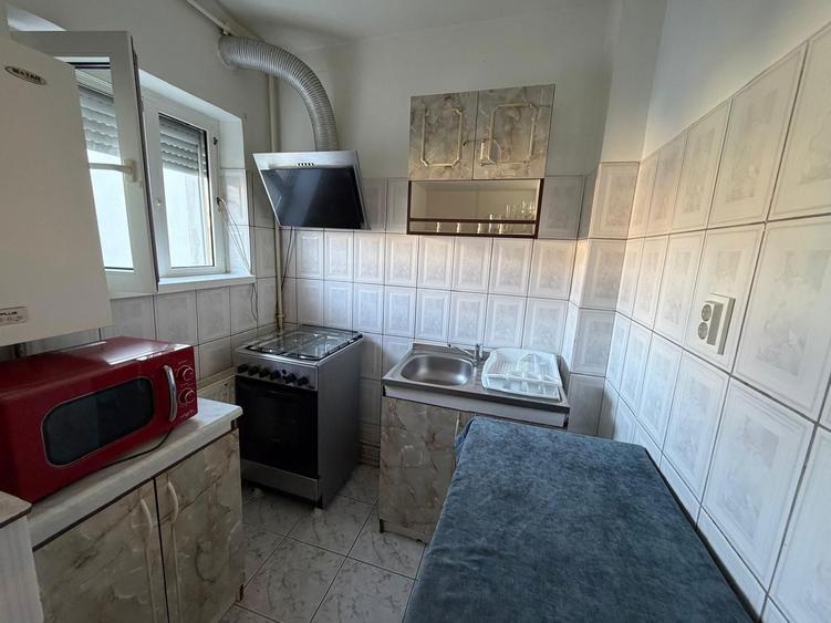 Garsoniera de inchiriat - 3