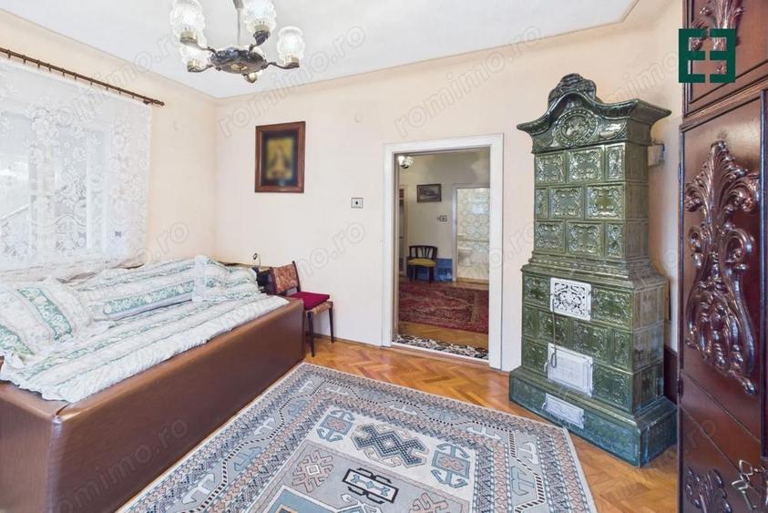 Casa cu 10 camere ?i 1437 mp teren in Ineu - Arad - 8