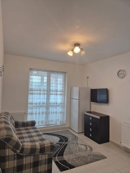 Inchiriez apartament - 1