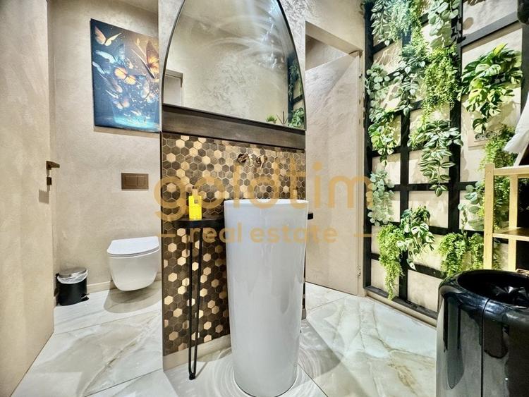 SPATIU VITRINA/ PRETABIL SALON INFRUMUSETARE - 15