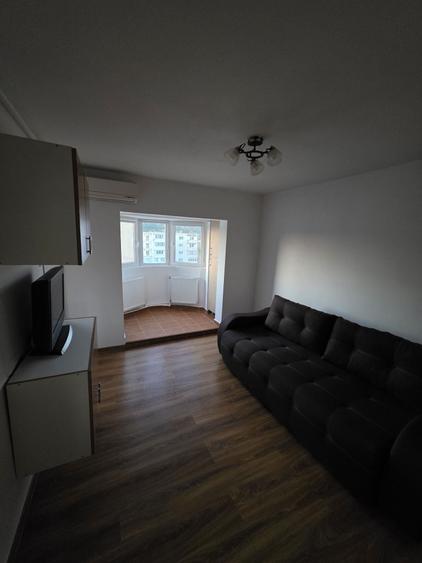 Inchiriez garsoniera - 1