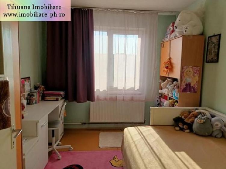 Apartament 3 camere de vanzare : Vest-(Lamaita) - 2