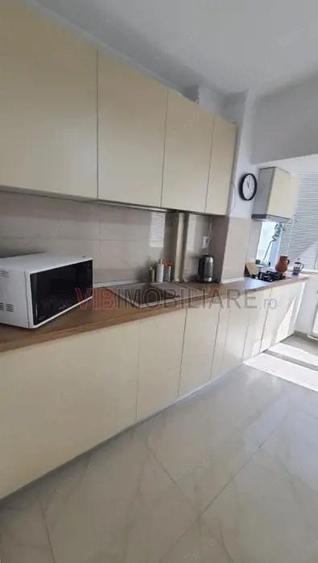 Decebal-Piata Alba Iulia-vedere bulevard-complet renovata - 3