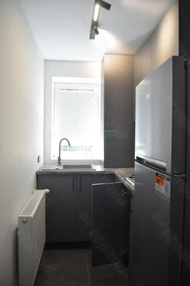 Vanzare apartament cu doua camere- mobilat si utilat - 6